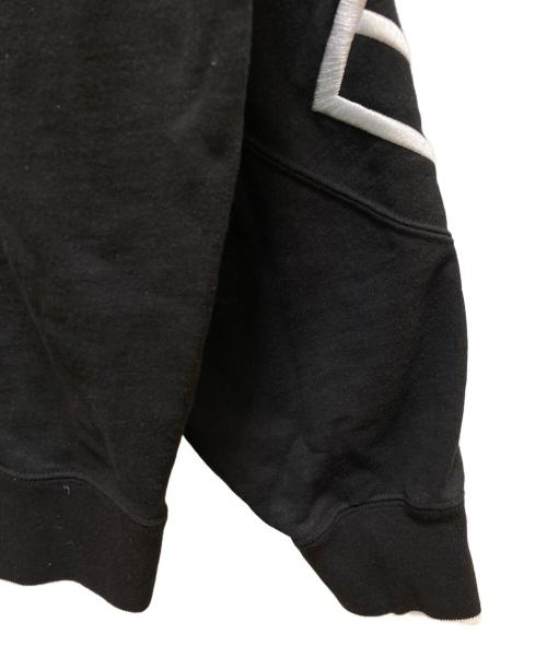 SUPREME（シュプリーム）Supreme (シュプリーム) ストレッチクルーネック スウェット ブラック×ホワイト サイズ:Mの古着・服飾アイテム