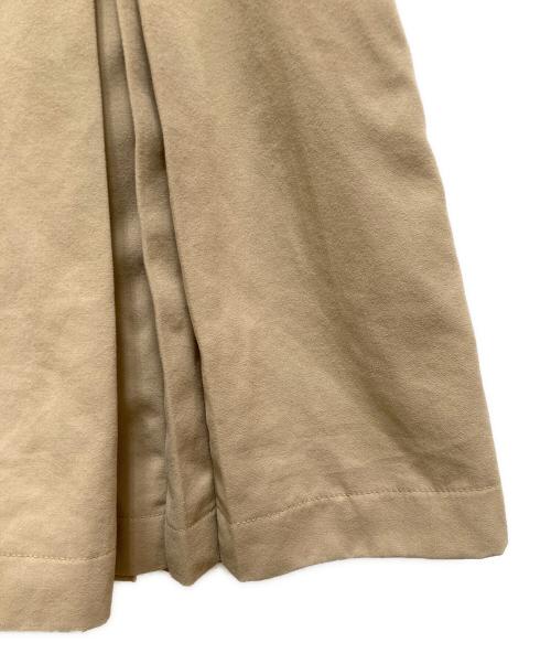 FRED PERRY（フレッドペリー）FRED PERRY (フレッドペリー) RAY BEAMS (レイ ビームス) 別注プリーツショーツ ベージュ サイズ:38の古着・服飾アイテム