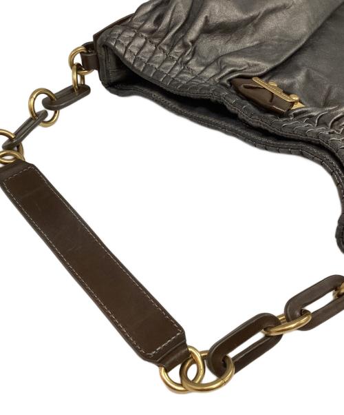Marc by Marc Jacobs（マークバイマークジェイコブス）Marc by Marc Jacobs (マークバイマークジェイコブス) レザーショルダーバッグ グレーの古着・服飾アイテム