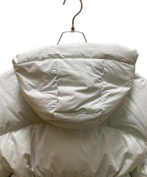 FRAY ID（フレイ アイディー）FRAY ID (フレイ アイディー) フードドロストショートダウンコート グレー 未使用品の古着・服飾アイテム