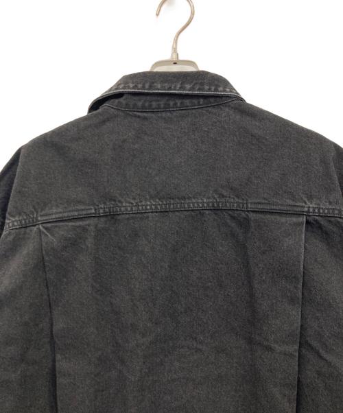 SOFTHYPHEN（ソフトハイフン）SOFTHYPHEN (ソフトハイフン) TUCKED DETAIL DENIM JACKET ブラック サイズ:4 未使用品の古着・服飾アイテム