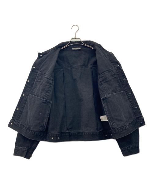 SOFTHYPHEN（ソフトハイフン）SOFTHYPHEN (ソフトハイフン) TUCKED DETAIL DENIM JACKET ブラック サイズ:4 未使用品の古着・服飾アイテム