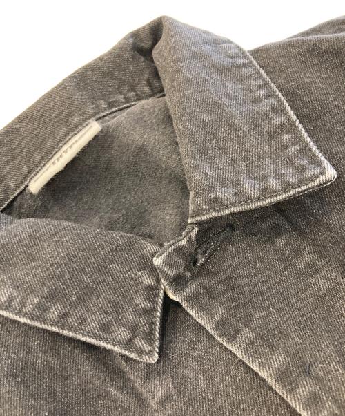 SOFTHYPHEN（ソフトハイフン）SOFTHYPHEN (ソフトハイフン) TUCKED DETAIL DENIM JACKET ブラック サイズ:4 未使用品の古着・服飾アイテム