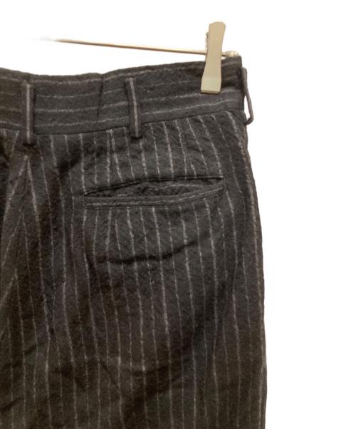 COMME des GARCONS HOMME（コムデギャルソン オム）COMME des GARCONS HOMME (コムデギャルソン オム) ヴィンテージストライプウールスラックス ブラック×グレー サイズ:Mの古着・服飾アイテム