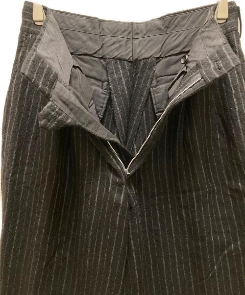 COMME des GARCONS HOMME（コムデギャルソン オム）COMME des GARCONS HOMME (コムデギャルソン オム) ヴィンテージストライプウールスラックス ブラック×グレー サイズ:Mの古着・服飾アイテム