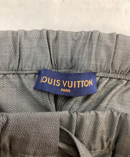 LOUIS VUITTON（ルイ ヴィトン）LOUIS VUITTON (ルイ ヴィトン) リングベルテットスラックス グレー サイズ:40の古着・服飾アイテム