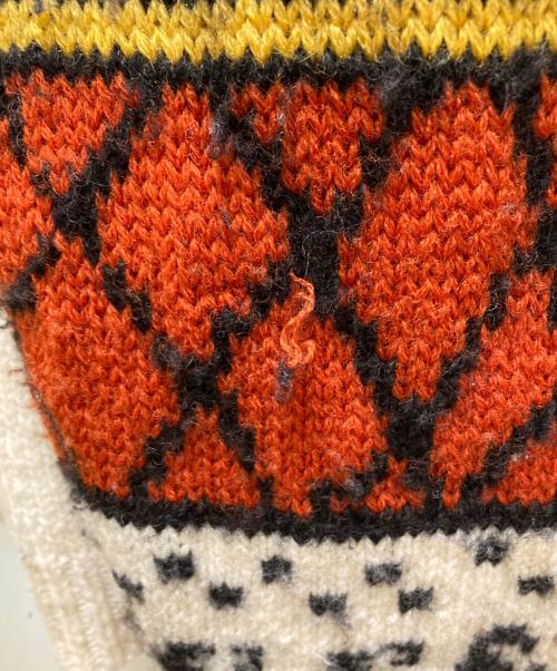 TAN（タン）TAN (タン) ペインティングジャガードプルオーバー ベージュ サイズ:Freeの古着・服飾アイテム