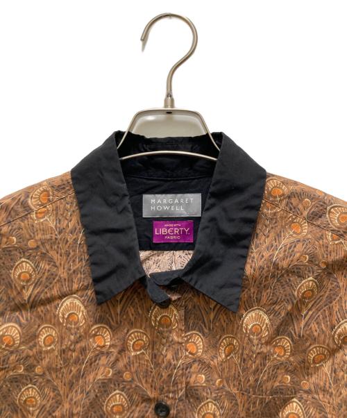 MARGARET HOWELL（マーガレットハウエル）MARGARET HOWELL (マーガレットハウエル) LIBERTY (リバティ) コラボ総柄シャツ ブラウン サイズ:1の古着・服飾アイテム