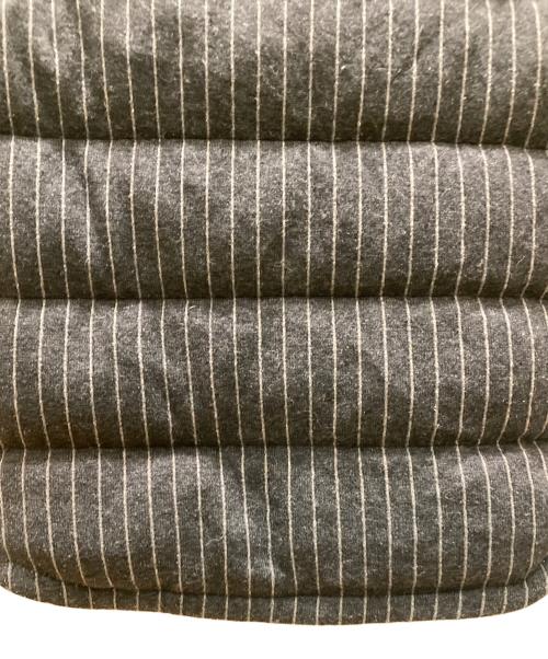 Patagonia（パタゴニア）Patagonia (パタゴニア) キルトアゲイン ストライプダウンベスト グレー サイズ:XSの古着・服飾アイテム