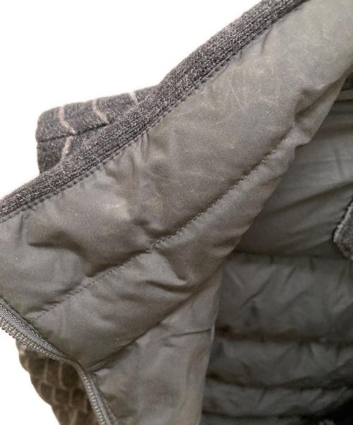 Patagonia（パタゴニア）Patagonia (パタゴニア) キルトアゲイン ストライプダウンベスト グレー サイズ:XSの古着・服飾アイテム