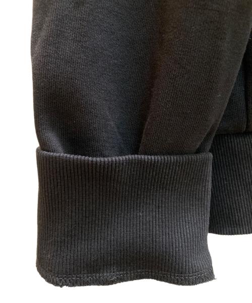 DIESEL（ディーゼル）DIESEL (ディーゼル) ロゴプリントプルオーバーパーカー ブラック サイズ:XXLの古着・服飾アイテム