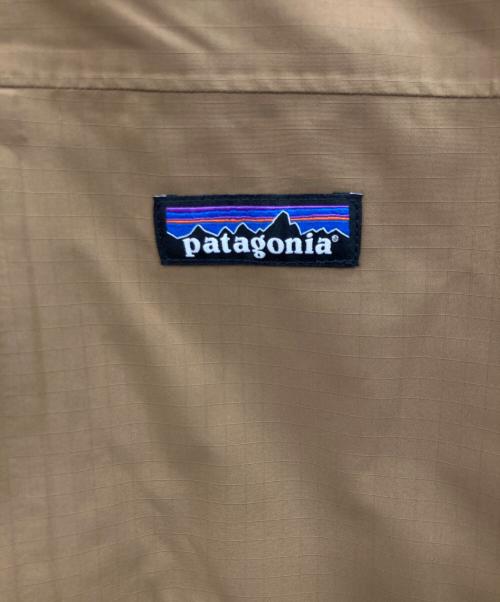 Patagonia（パタゴニア）Patagonia (パタゴニア) ウィンドシャドージャケット ベージュ サイズ:ＸＬの古着・服飾アイテム