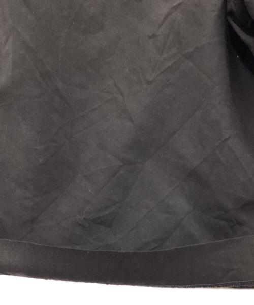 COMME des GARCONS HOMME PLUS（コムデギャルソンオムプリュス）COMME des GARCONS HOMME PLUS (コムデギャルソンオムプリュス) 製品染めウールハーフパンツ ブラック サイズ:Mの古着・服飾アイテム