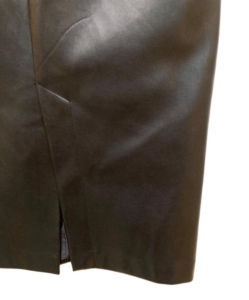 ELENDEEK（エレンディーク）ELENDEEK (エレンディーク) フォーレザーIラインスカート ブラック サイズ:01の古着・服飾アイテム