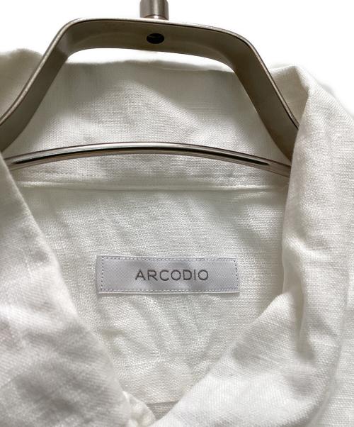 ARCODIO（アルコディオ）ARCODIO (アルコディオ) リネンワイドカラーシャツ ホワイト サイズ:40の古着・服飾アイテム