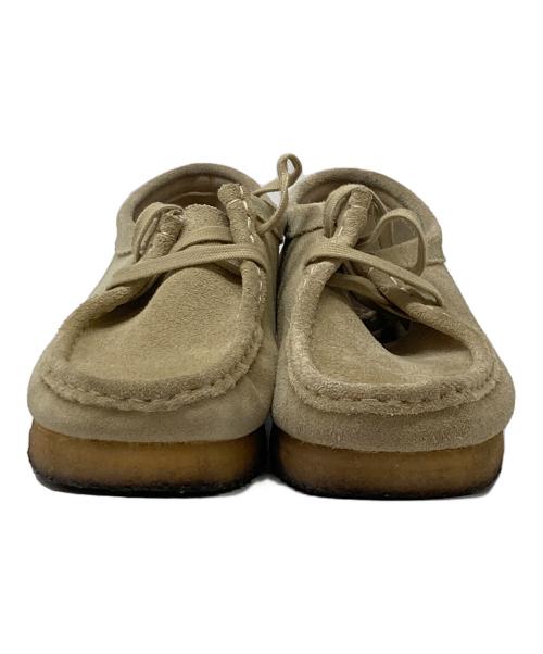 CLARKS（クラークス）CLARKS (クラークス) ワラビー スウェードシューズ ベージュ サイズ:24.5の古着・服飾アイテム