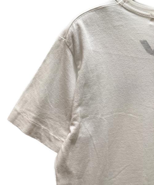 PLAY COMME des GARCONS（プレイコムデギャルソン）PLAY COMME des GARCONS (プレイコムデギャルソン) 転写プリント S/S TEE ホワイト サイズ:Mの古着・服飾アイテム