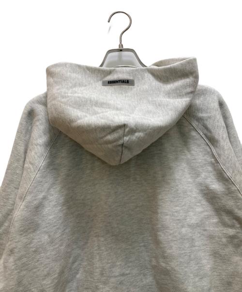 Fear Of God ESSENTIALS（フィアオブゴッド エッセンシャル）Fear Of God ESSENTIALS (フィアオブゴッド エッセンシャル) プルオーバーパーカー グレー サイズ:Ⅼの古着・服飾アイテム