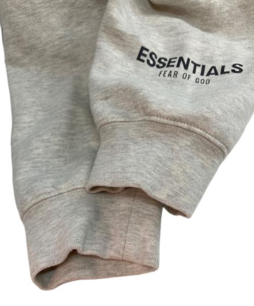 Fear Of God ESSENTIALS（フィアオブゴッド エッセンシャル）Fear Of God ESSENTIALS (フィアオブゴッド エッセンシャル) プルオーバーパーカー グレー サイズ:Ⅼの古着・服飾アイテム