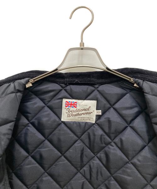 Traditional Weatherwear（トラディショナルウェザーウェア）Traditional Weatherwear (トラディショナルウェザーウェア) ウェーヴァリー キルティングジャケット ネイビー サイズ:38の古着・服飾アイテム