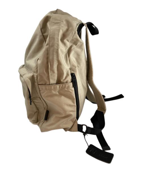 amiacalva（アミアカルヴァ）AMIACALVA (アミアカルヴァ) ギャバジン バックパック ベージュの古着・服飾アイテム