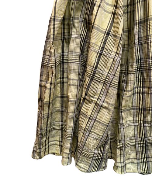 Lily Brown（リリーブラウン）Lily Brown (リリーブラウン) バリエーションボリュームスカート イエロー サイズ:Freeの古着・服飾アイテム