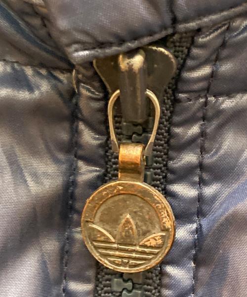 adidas（アディダス）adidas (アディダス) 70sdデサント製ダウンジャケット ネイビー サイズ:Mの古着・服飾アイテム