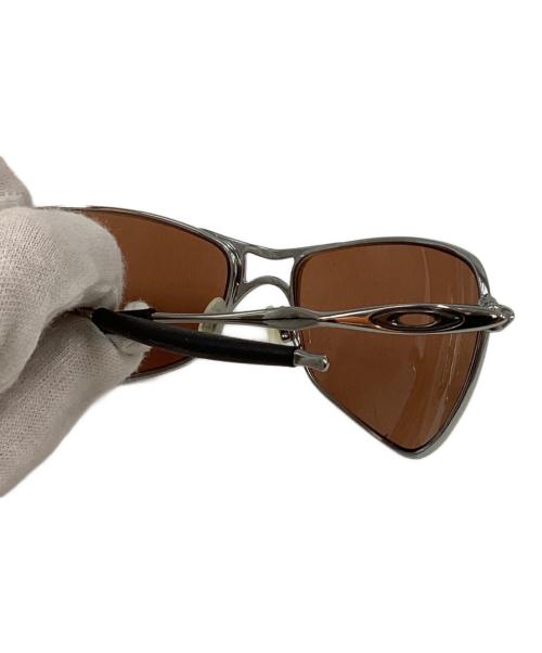 OAKLEY（オークリー）OAKLEY (オークリー) クロスヘアーサングラス ブラウンの古着・服飾アイテム