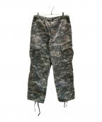 US ARMYユーエスアーミー）の古着「デジタルカモフラージュカーゴパンツ」｜ベージュ