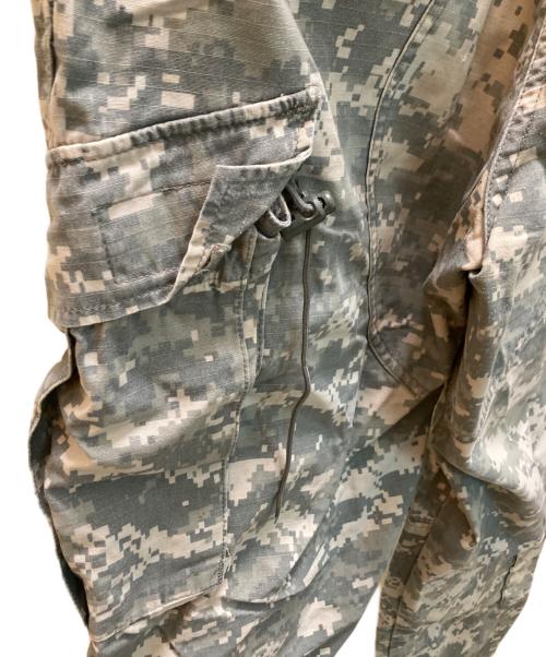 US ARMY（ユーエスアーミー）US ARMY (ユーエスアーミー) デジタルカモフラージュカーゴパンツ ベージュ サイズ:Sの古着・服飾アイテム