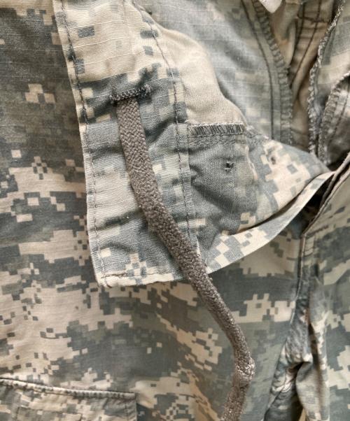 US ARMY（ユーエスアーミー）US ARMY (ユーエスアーミー) デジタルカモフラージュカーゴパンツ ベージュ サイズ:Sの古着・服飾アイテム