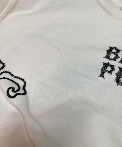 A BATHING APE（ア ベイシング エイプ）A BATHING APE (ア ベイシング エイプ) SOUVENIR KOI FISH TEE ホワイト サイズ:Mの古着・服飾アイテム
