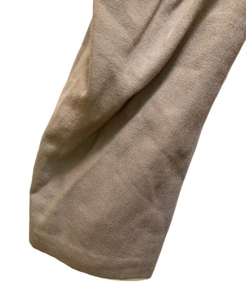 ISSEY MIYAKE（イッセイミヤケ）ISSEY MIYAKE (イッセイミヤケ) 3Bテーラードジャケット ベージュ サイズ:2の古着・服飾アイテム