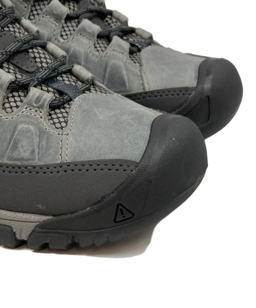 KEEN（キーン）KEEN (キーン) ターギー III ミッド グレー サイズ:27の古着・服飾アイテム