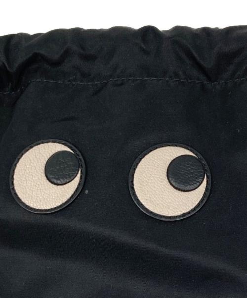 ANYA HINDMARCH（アニヤ・ハインドマーチ）ANYA HINDMARCH (アニヤ・ハインドマーチ) Eyes ドローストリング・ポーチ ブラックの古着・服飾アイテム