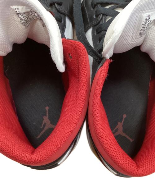 NIKE（ナイキ）NIKE (ナイキ) エアジョーダン1 ミッド 