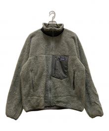 Patagonia（パタゴニア）の古着「クラシックレトロX ボアフリースジャケット」｜カーキ