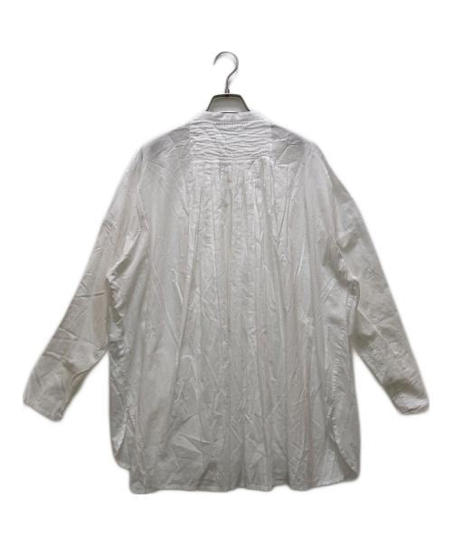 mizuiro-ind（ミズイロインド）mizuiro-ind (ミズイロインド) スタンドカラーピンタックシャツ ホワイト サイズ:不明の古着・服飾アイテム