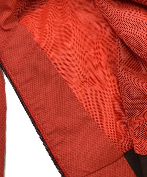 adidas（アディダス）adidas (アディダス) 16-17 マンチェスターユナイテッド フーデッドジャケット レッド サイズ:Mの古着・服飾アイテム