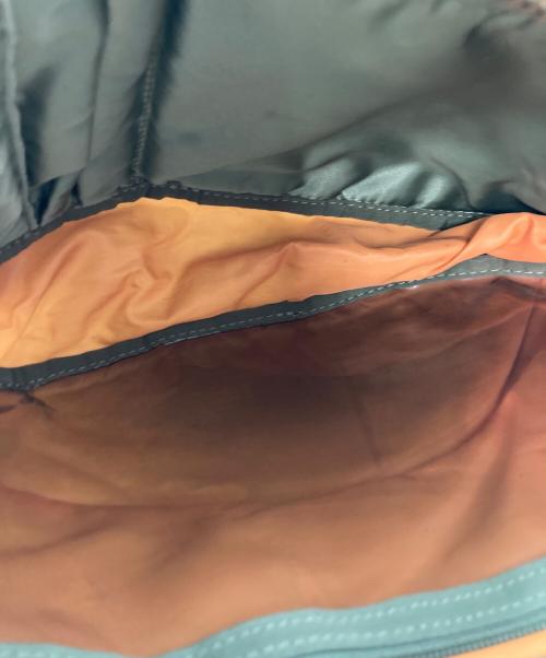 PORTER（ポーター）PORTER (ポーター) オーバル型ショルダーバッグ グリーンの古着・服飾アイテム