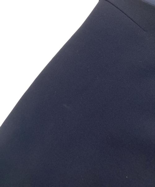 icB（アイシービー）icB (アイシービー) 【洗える】 Fied Vネックワンピース ネイビー サイズ:4の古着・服飾アイテム