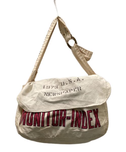 ヴィンテージ（ヴィンテージ）ヴィンテージ (ヴィンテージ) ヴィンテージニュースペーパーバッグ ベージュの古着・服飾アイテム