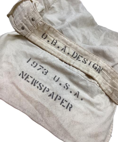ヴィンテージ（ヴィンテージ）ヴィンテージ (ヴィンテージ) ヴィンテージニュースペーパーバッグ ベージュの古着・服飾アイテム
