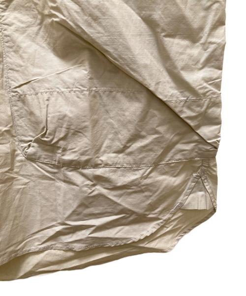 NANGA（ナンガ）NANGA (ナンガ) リップストップキャンプシャツ ベージュ サイズ:M 未使用品の古着・服飾アイテム