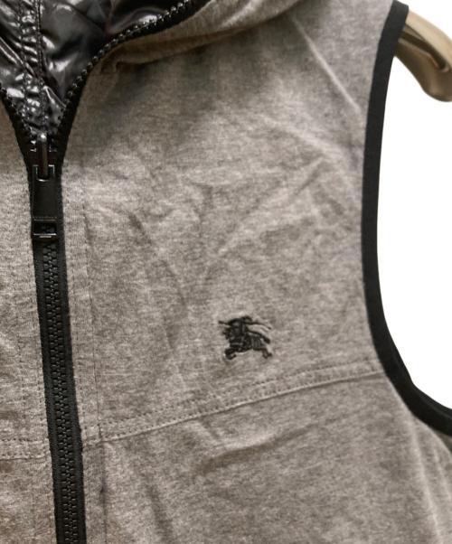 BURBERRY BLACK LABEL（バーバリーブラックレーベル）BURBERRY BLACK LABEL (バーバリーブラックレーベル) リバーシブルナイロンベスト グレー サイズ:Lの古着・服飾アイテム