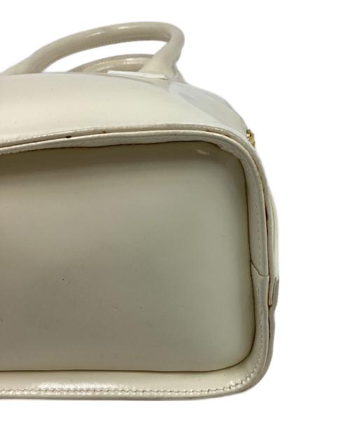 GIVENCHY（ジバンシィ）GIVENCHY (ジバンシィ) 4Gロゴ2WAYハンドバッグ ホワイトの古着・服飾アイテム