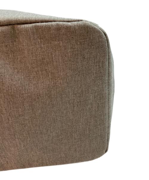 MARY QUANT（マリークヮント）MARY QUANT (マリークヮント) デイジーシンプルポケット2トート グレーの古着・服飾アイテム