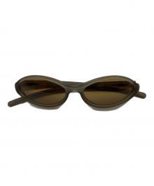 PRADA（プラダ）の古着「オーバルサングラス」｜ベージュ