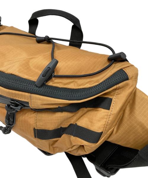 TOPO DESIGNS（トポデザイン）TOPO DESIGNS (トポデザイン) マウンテンスリングバッグ ベージュの古着・服飾アイテム