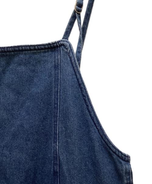 KBF（ケービーエフ）KBF (ケービーエフ) フリンジデニムキャミワンピース インディゴ サイズ:L 未使用品の古着・服飾アイテム